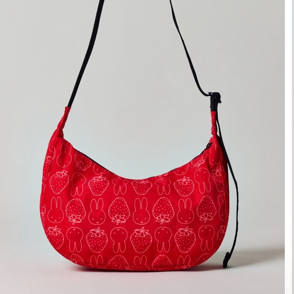 Baggu x Miffy Medium Crescent - Picture 6 of 6